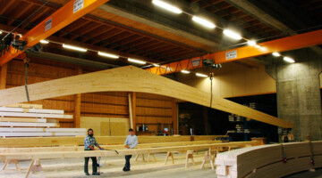 Pfiffiges Kransystem unterstützt Produktion