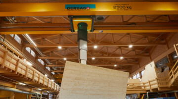 Effiziente Plattenlogistik bei Brawand Zimmerei AG