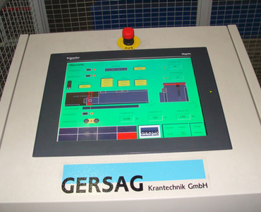 Eines der Touch-Sreen-Panels für die Befehlseingabe